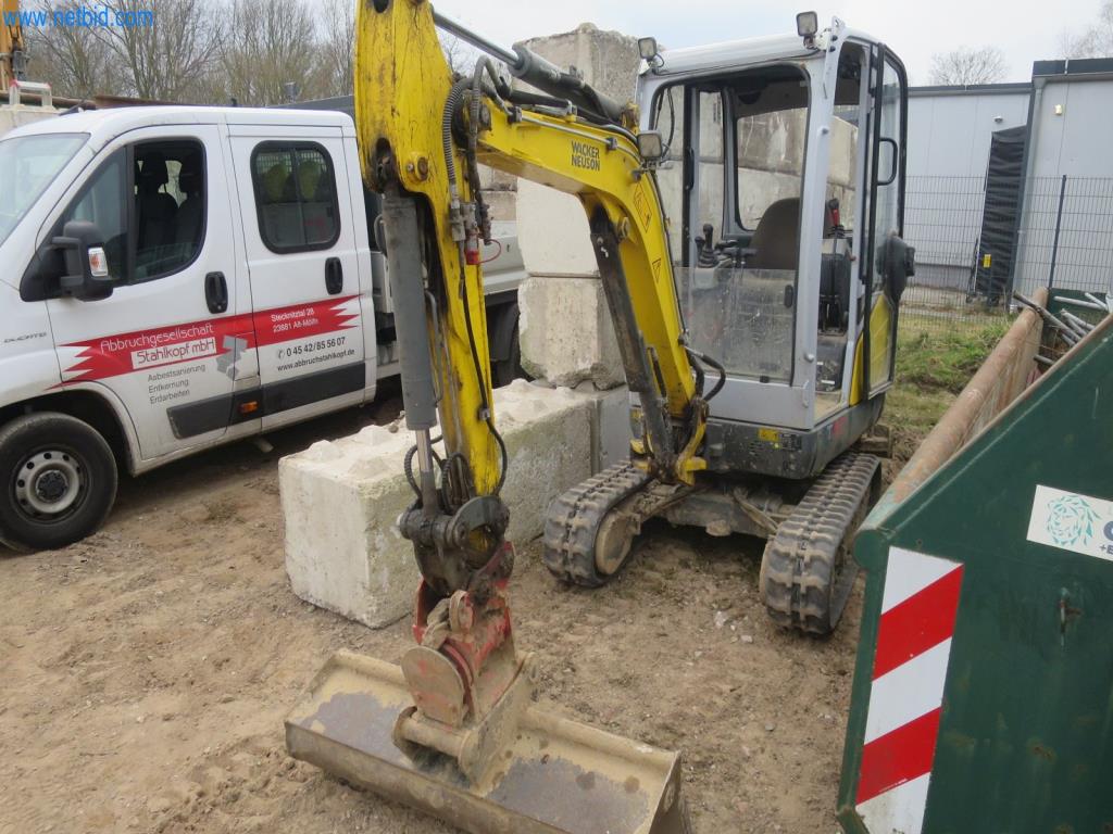 Gradbeni stroji in vozila (rušenje, zemeljska dela in recikliranje)-2