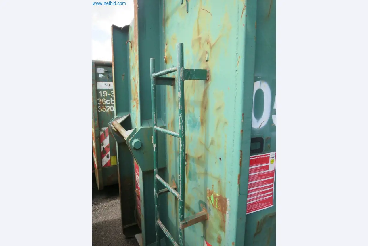 Baumaschinen und -fahrzeuge (Abbruch, Erdarbeiten und Recycling)-3