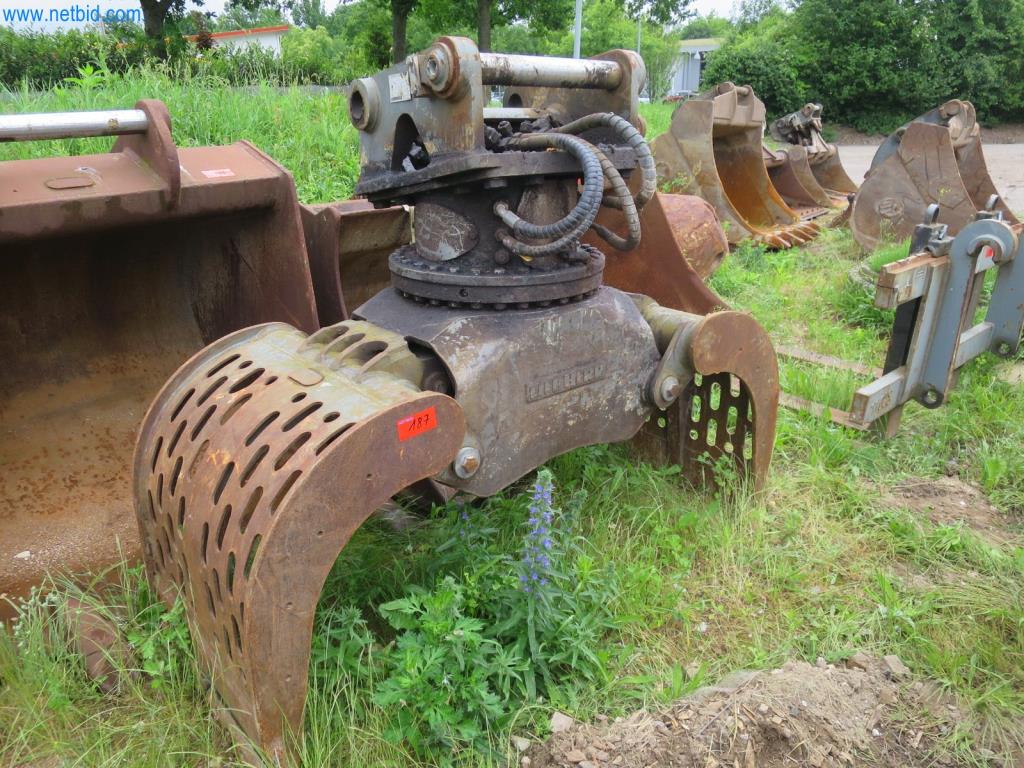 Stavební stroje a vozidla (demolice, zemní práce a recyklace)-1