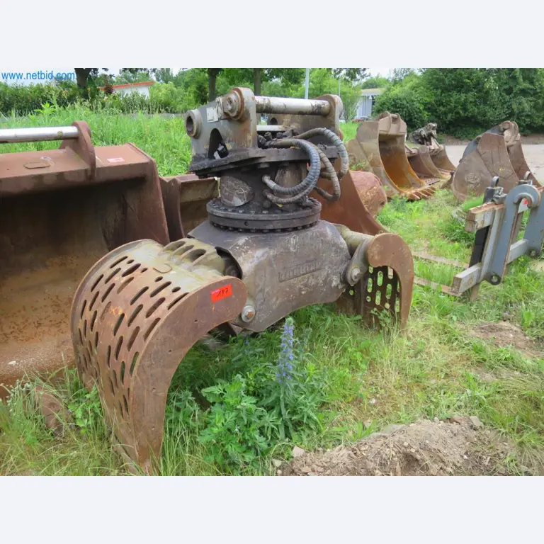 Stavební stroje a vozidla (demolice, zemní práce a recyklace)-1