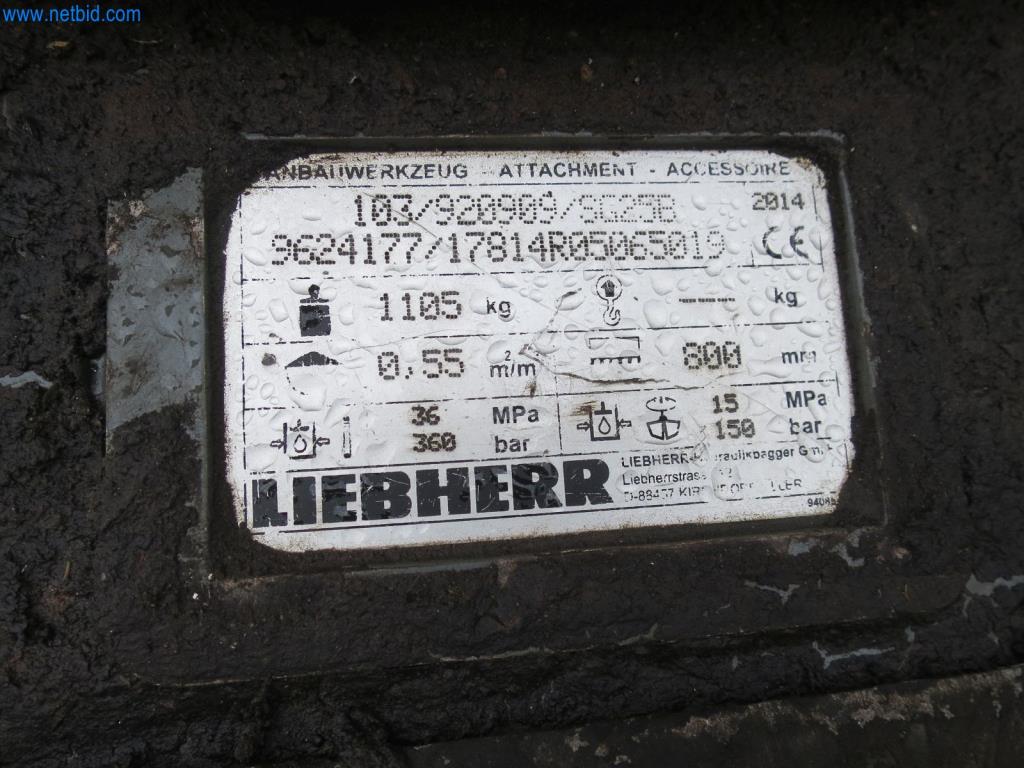 Stavební stroje a vozidla (demolice, zemní práce a recyklace)-3