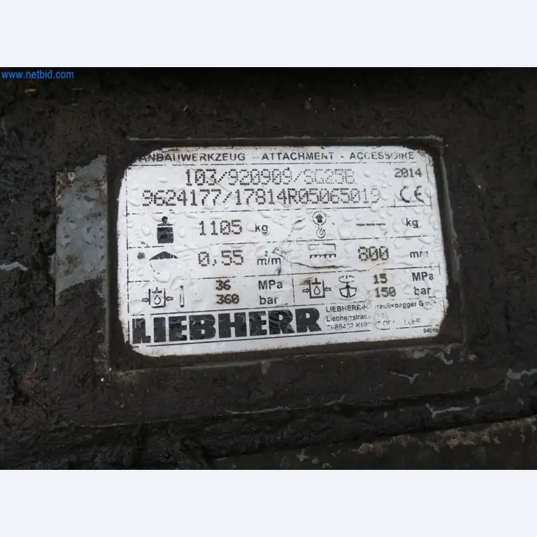 Stavební stroje a vozidla (demolice, zemní práce a recyklace)-3