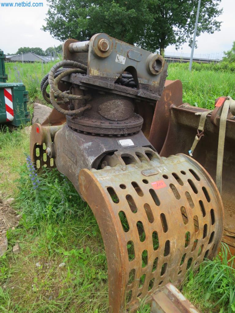 Stavební stroje a vozidla (demolice, zemní práce a recyklace)-4