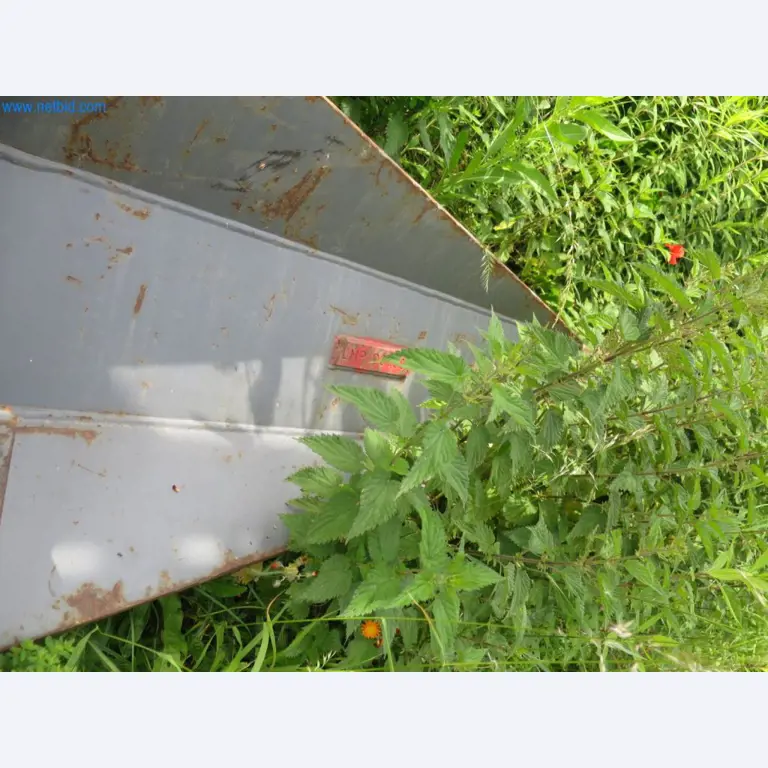 Stavební stroje a vozidla (demolice, zemní práce a recyklace)-1