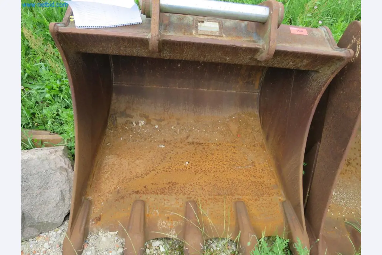 Máquinas e veículos de construção (demolição, terraplanagem e reciclagem)-1