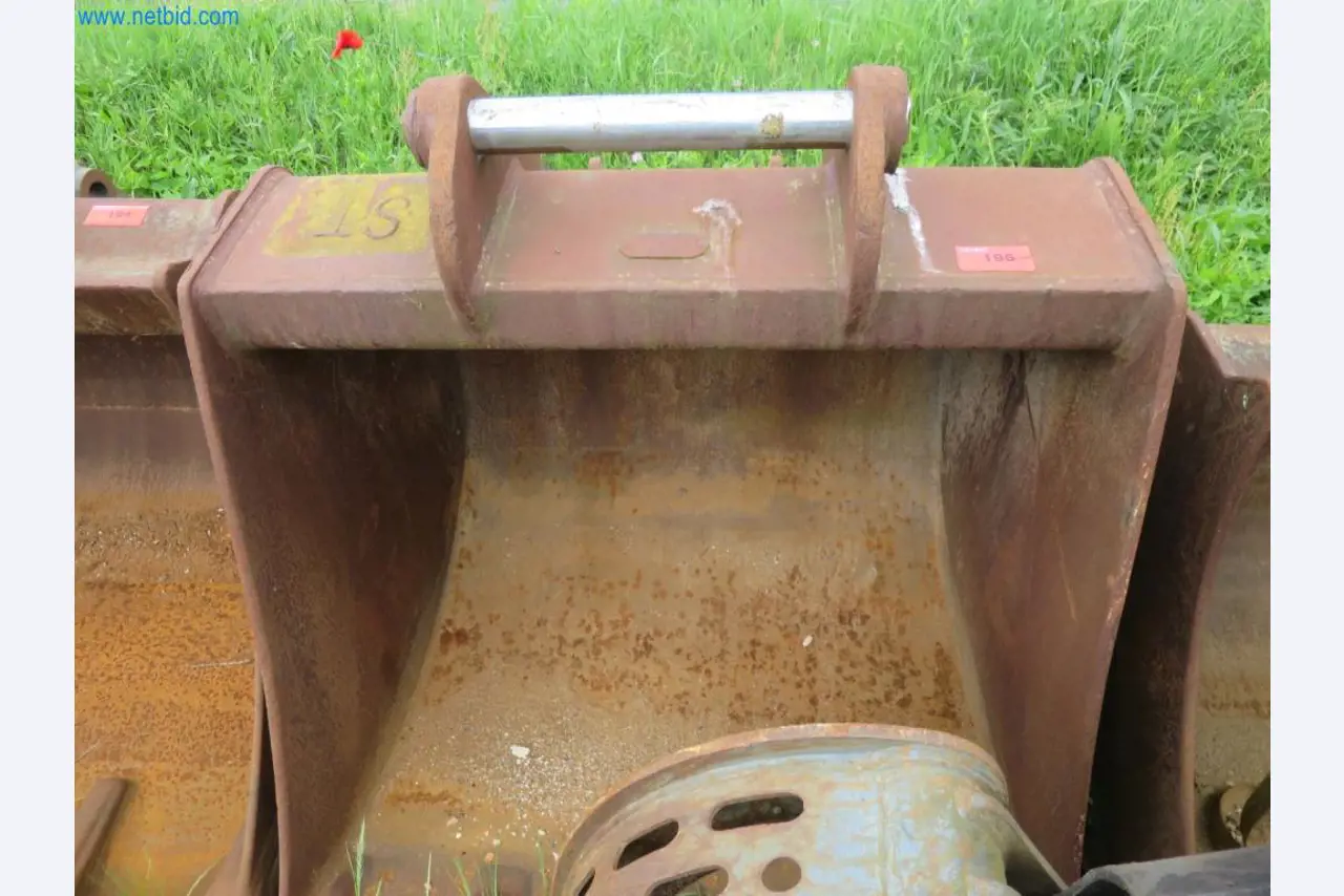 Maquinaria y vehículos de construcción (demolición, movimiento de tierras y reciclado)-1