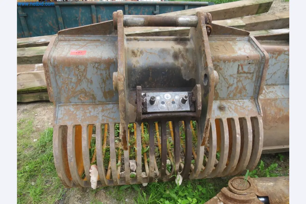 Máquinas e veículos de construção (demolição, terraplanagem e reciclagem)-3