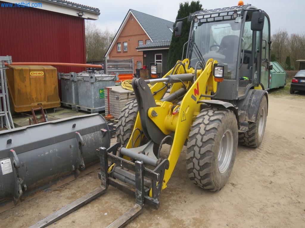 Gradbeni stroji in vozila (rušenje, zemeljska dela in recikliranje)-1