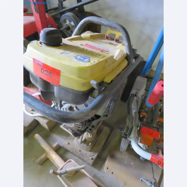 Machines et véhicules de chantier (démolition, terrassement et recyclage)-2