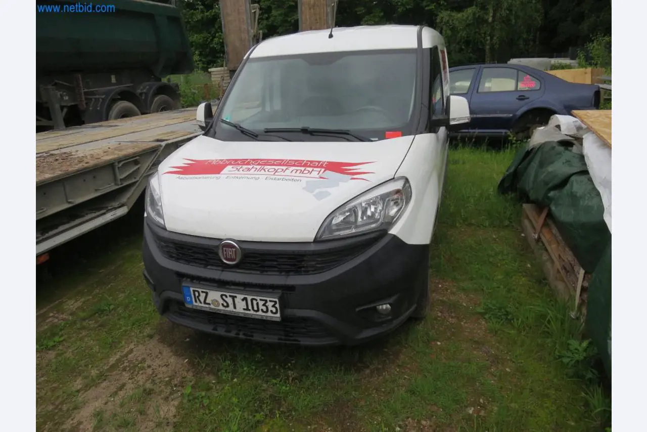 Máquinas e veículos de construção (demolição, terraplanagem e reciclagem)-1