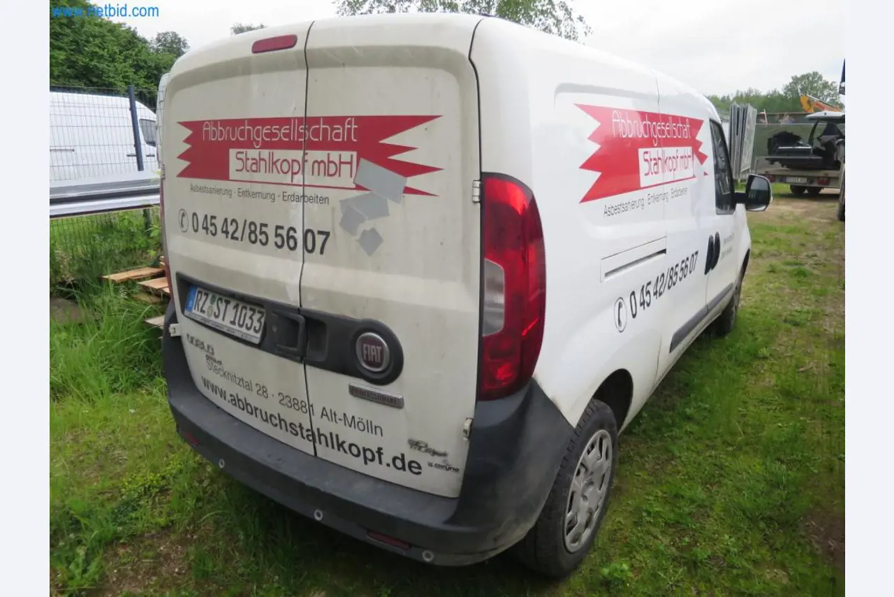 Máquinas e veículos de construção (demolição, terraplanagem e reciclagem)-4