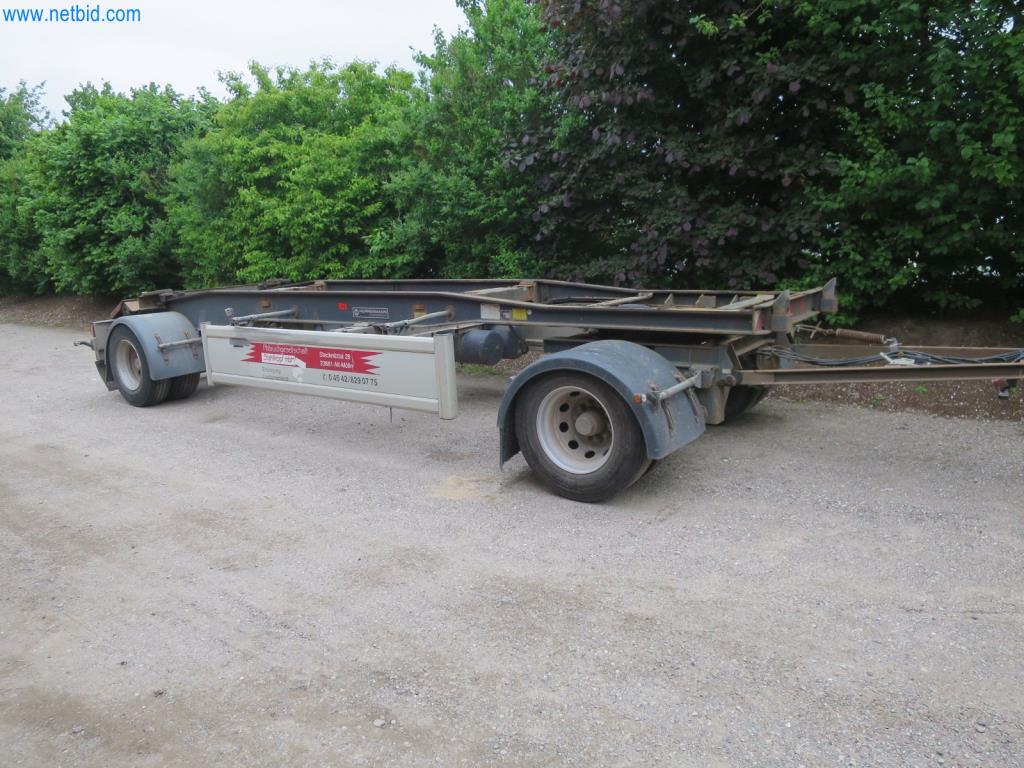 Baumaschinen und -fahrzeuge (Abbruch, Erdarbeiten und Recycling)-2