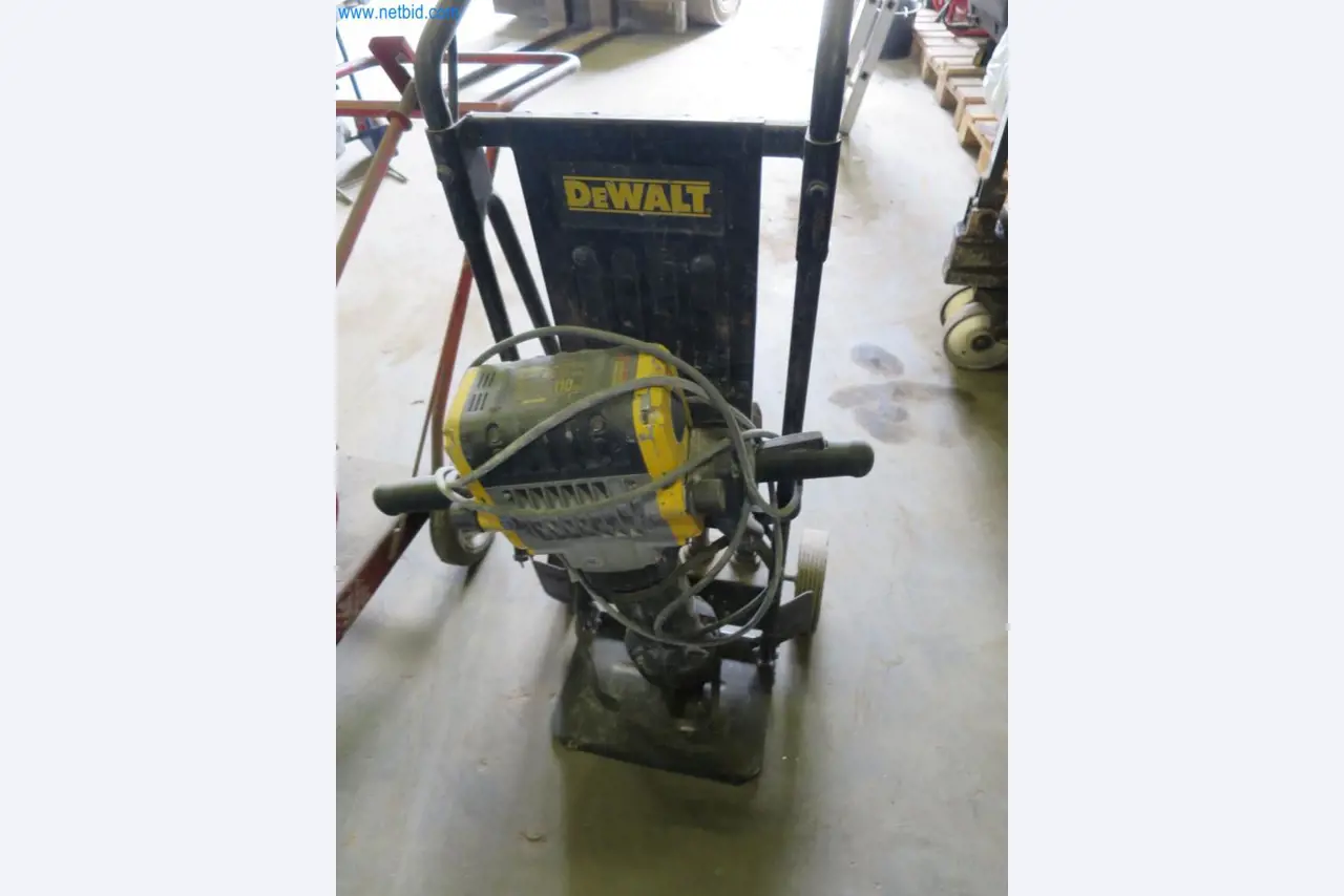 Maquinaria y vehículos de construcción (demolición, movimiento de tierras y reciclado)-1