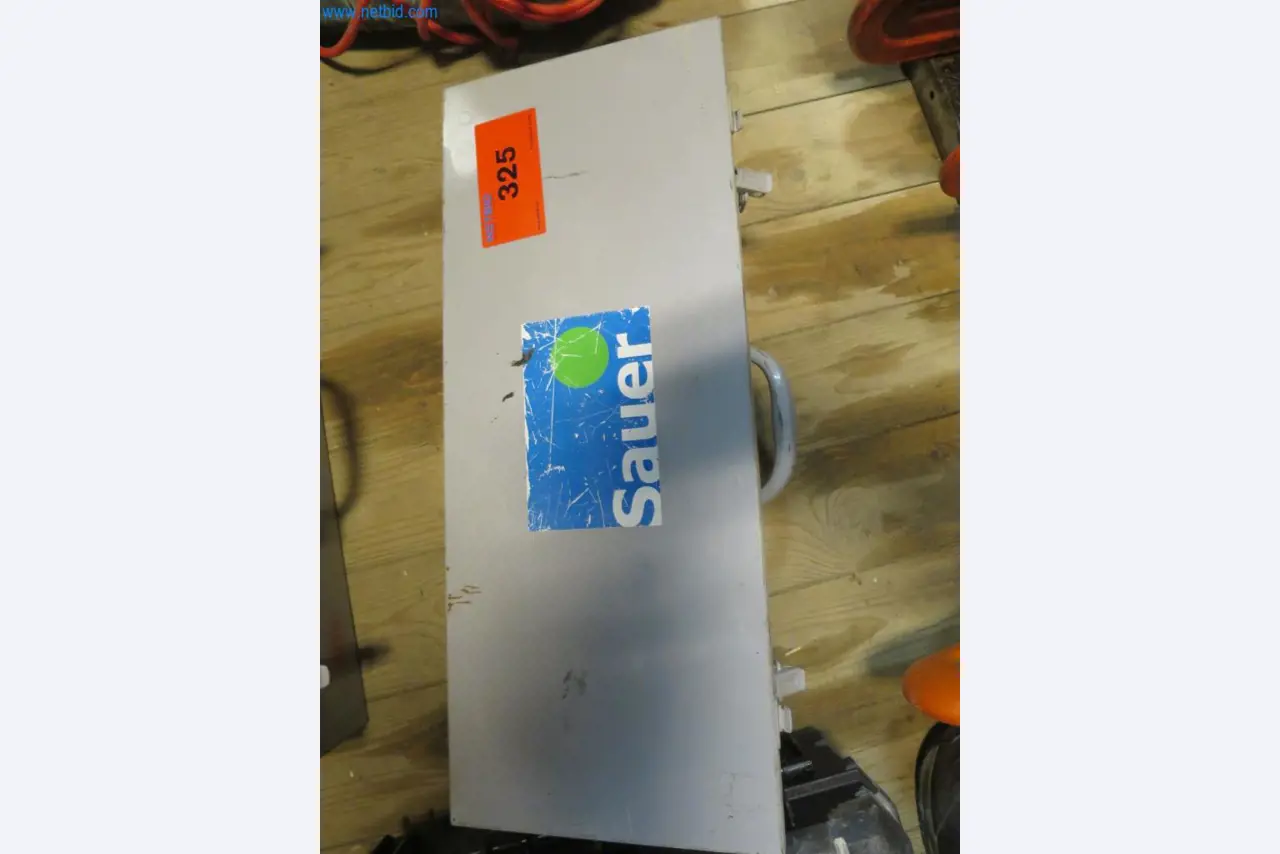 Stavební stroje a vozidla (demolice, zemní práce a recyklace)-1