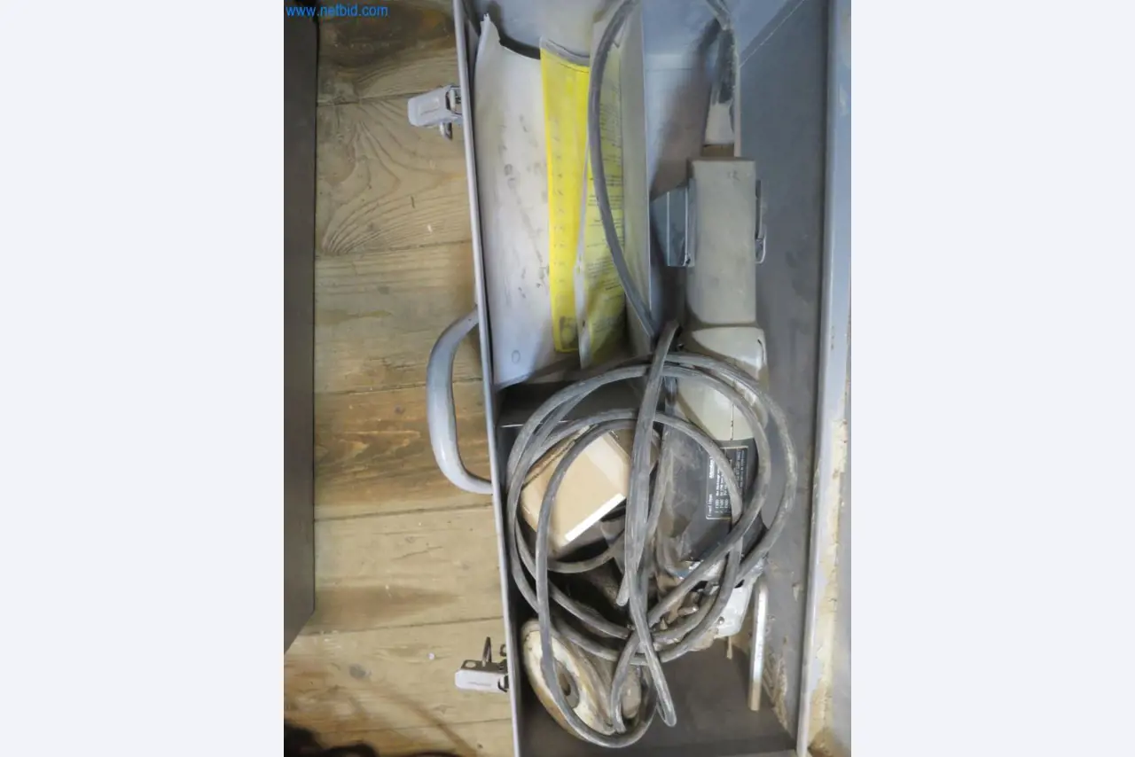 Stavební stroje a vozidla (demolice, zemní práce a recyklace)-2