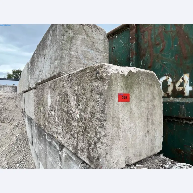 Máquinas e veículos de construção (demolição, terraplanagem e reciclagem)-1