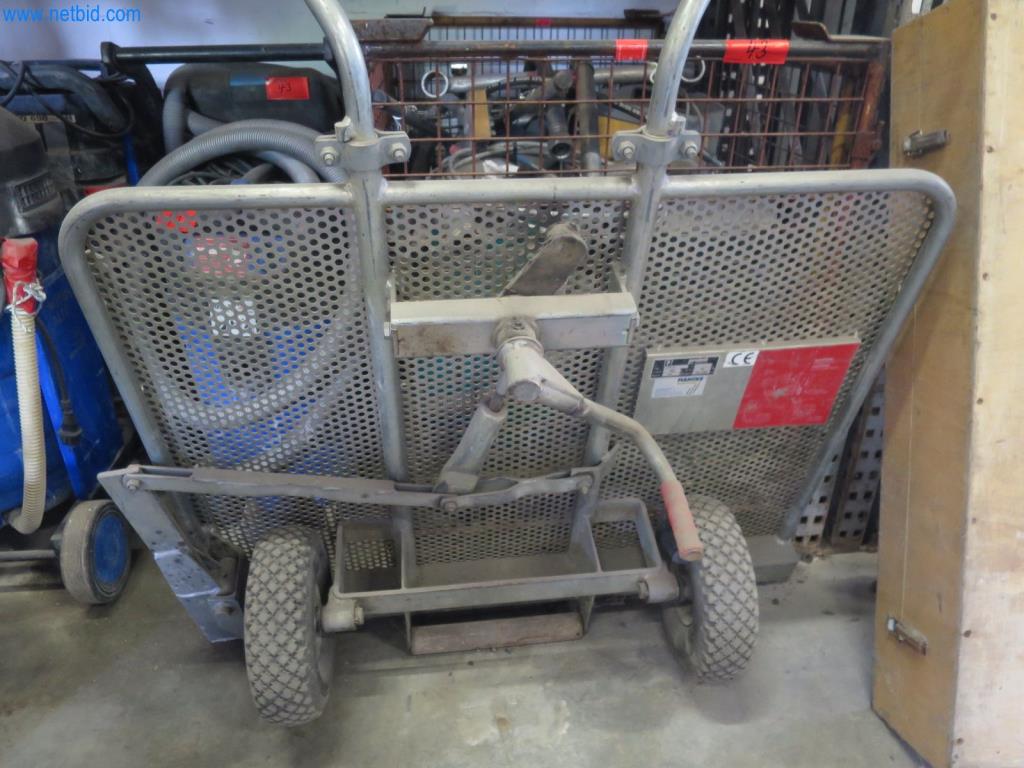 Baumaschinen und -fahrzeuge (Abbruch, Erdarbeiten und Recycling)-2