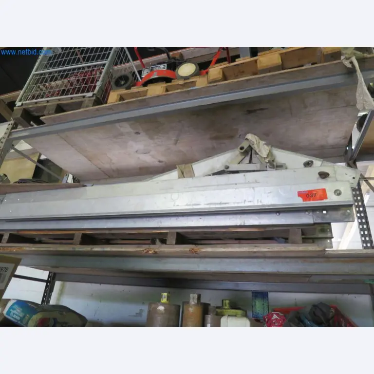 Baumaschinen und -fahrzeuge (Abbruch, Erdarbeiten und Recycling)-1