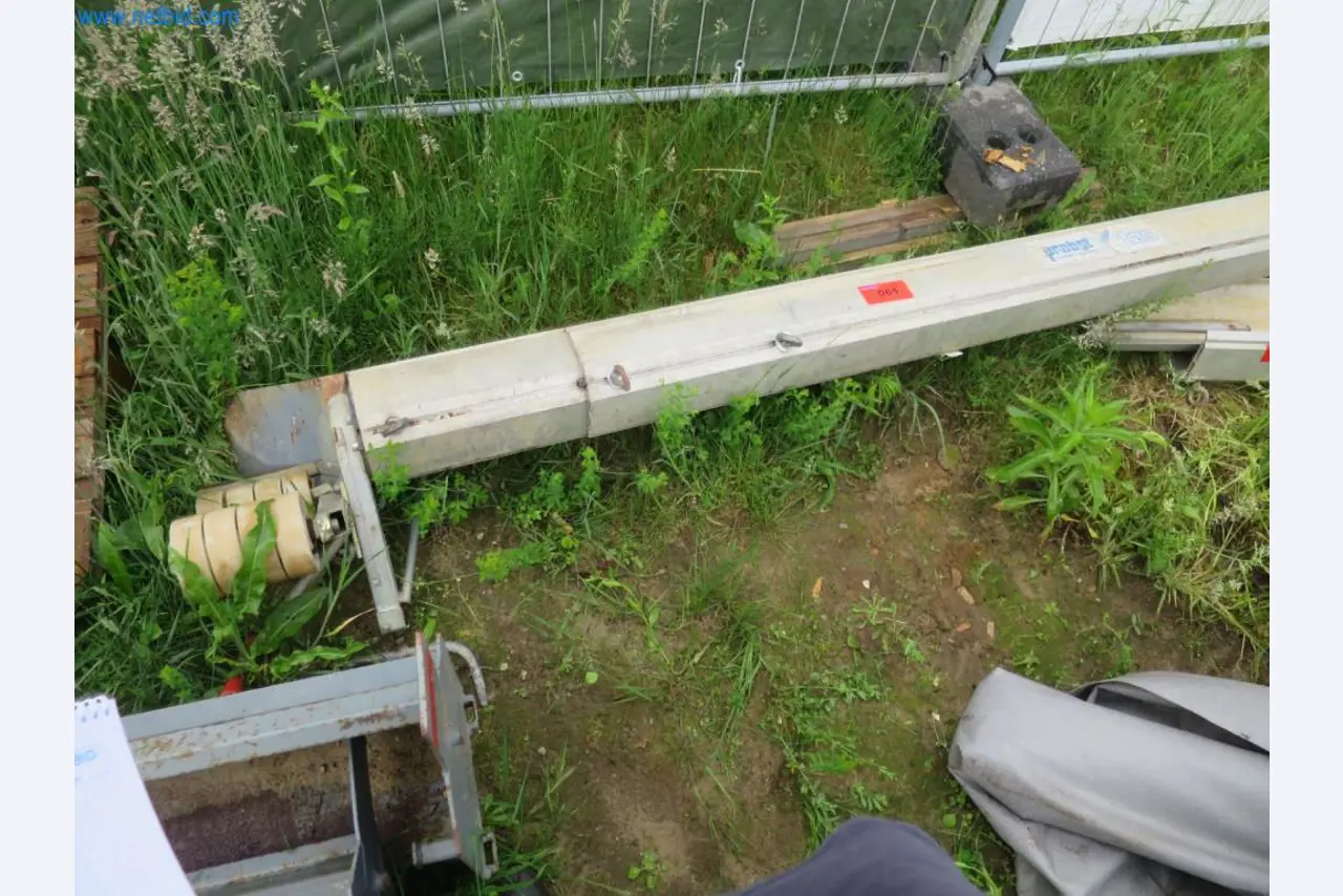 Construction machinery and vehicles (demolition, earthworks and recycling)-1