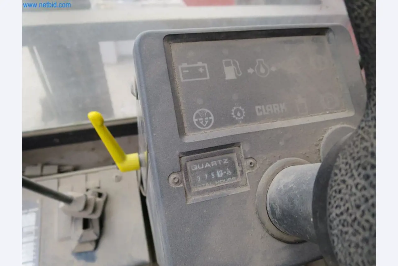 Máquinas e veículos de construção (demolição, terraplanagem e reciclagem)-5