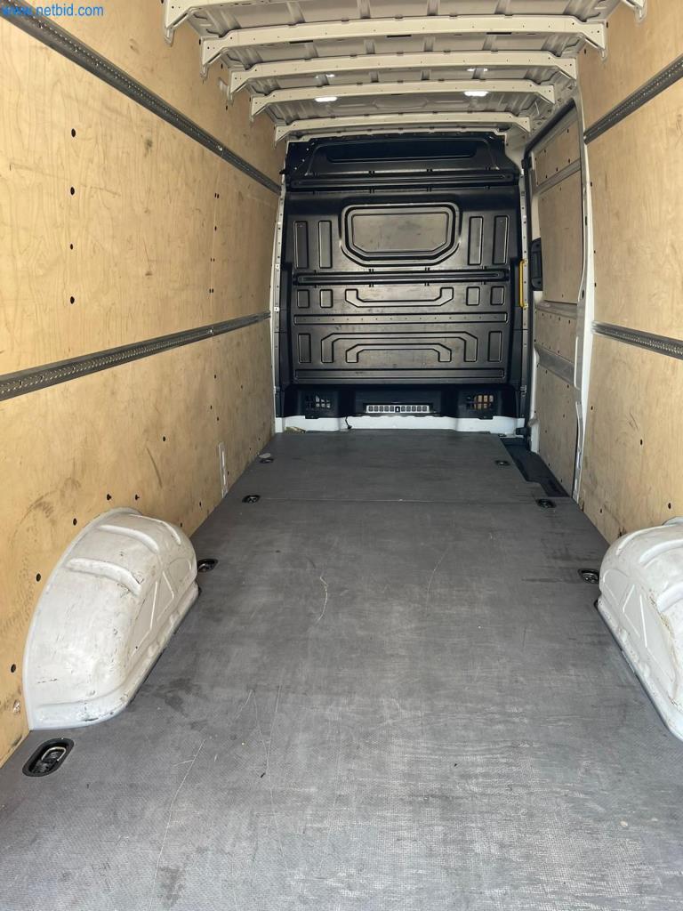 Pojazdy przedsiębiorstwa transportowego-10