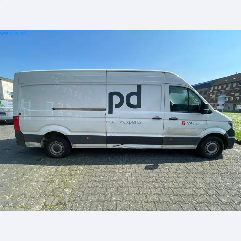 Vehículos de una empresa de transportes-2