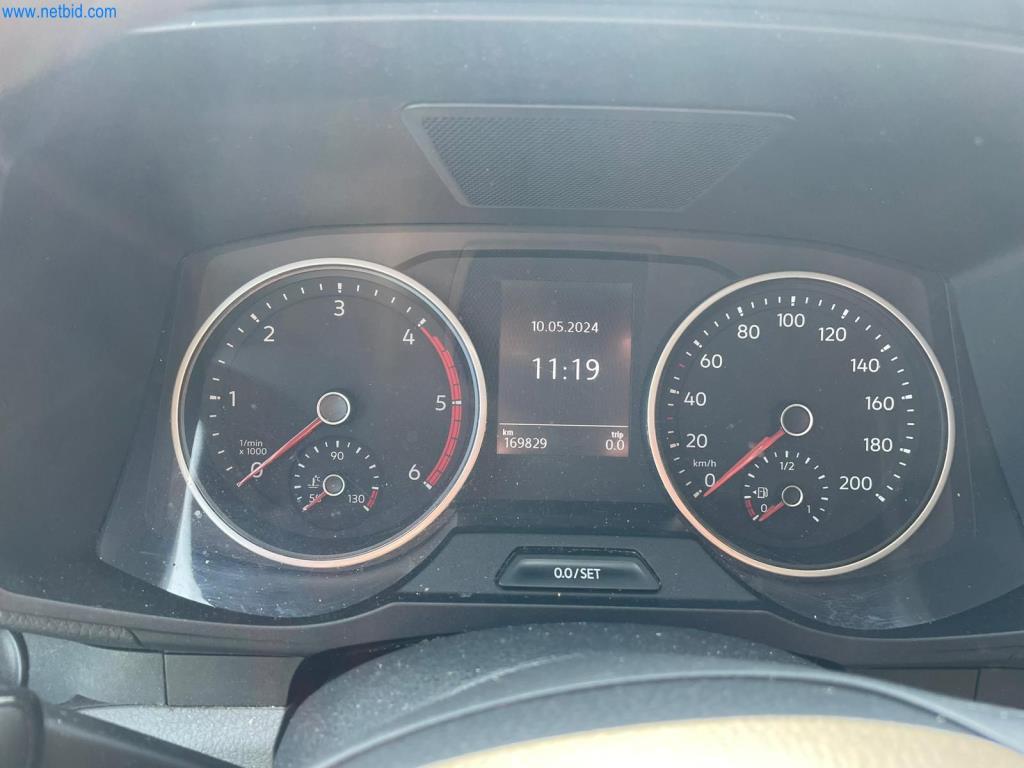 Pojazdy przedsiębiorstwa transportowego-3