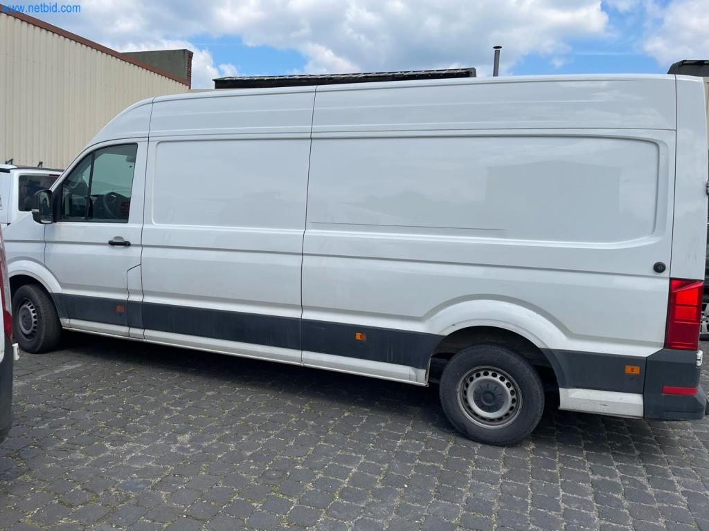 Véhicules d'une entreprise de transport-1