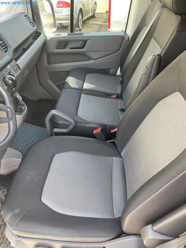 Véhicules d'une entreprise de transport-9