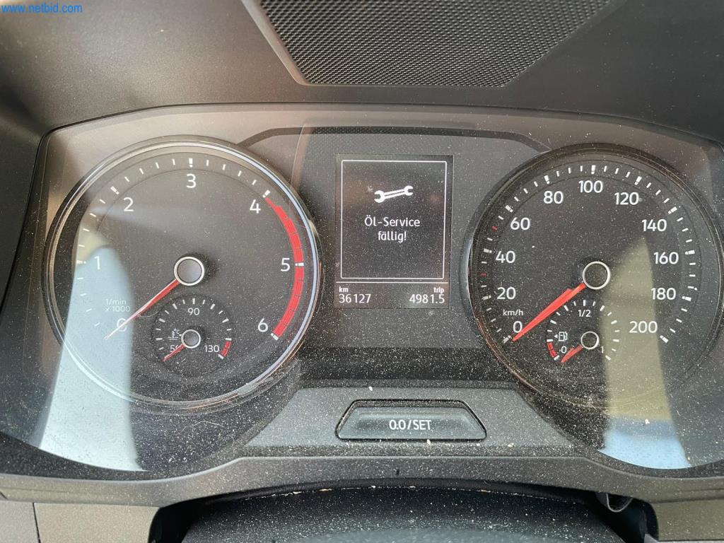 Pojazdy przedsiębiorstwa transportowego-4