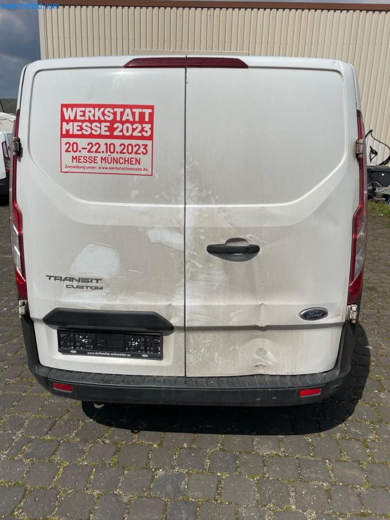 Pojazdy przedsiębiorstwa transportowego-8