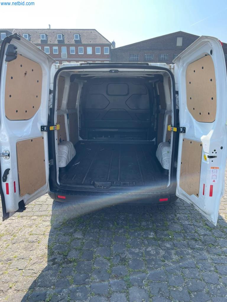 Pojazdy przedsiębiorstwa transportowego-9