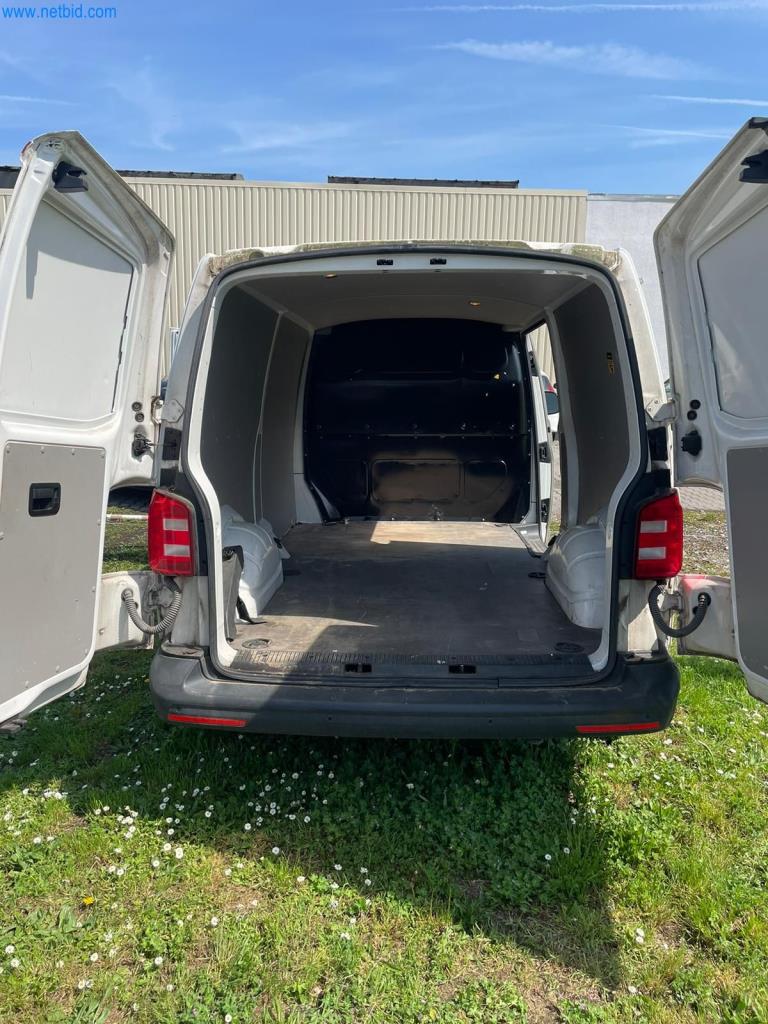 Pojazdy przedsiębiorstwa transportowego-9