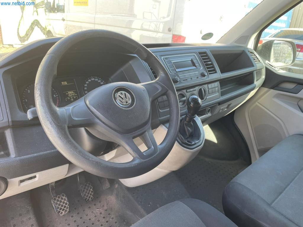 Pojazdy przedsiębiorstwa transportowego-10