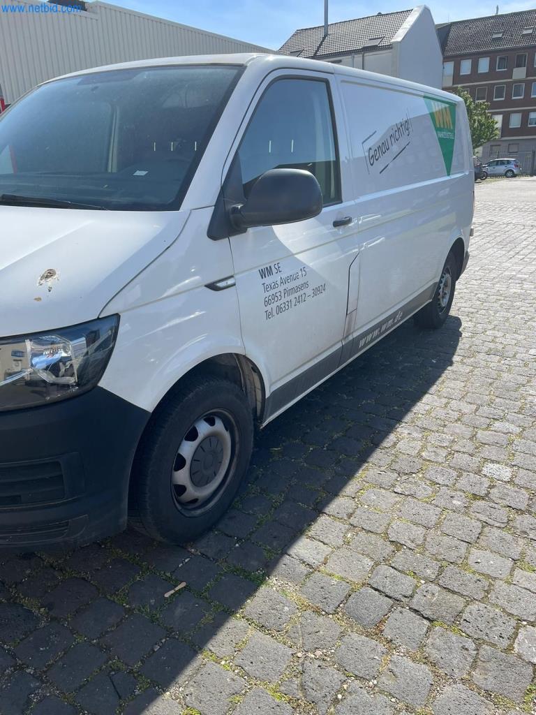 Pojazdy przedsiębiorstwa transportowego-4