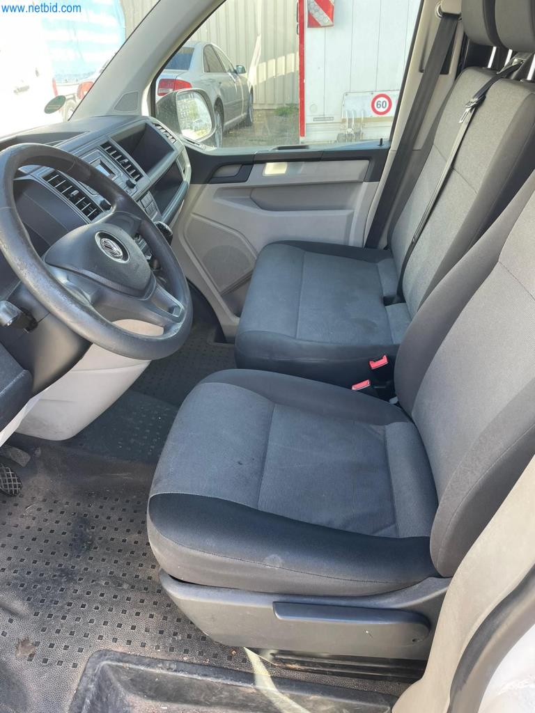 Pojazdy przedsiębiorstwa transportowego-9