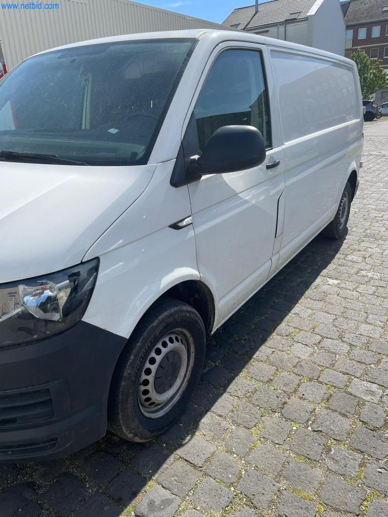 Pojazdy przedsiębiorstwa transportowego-5