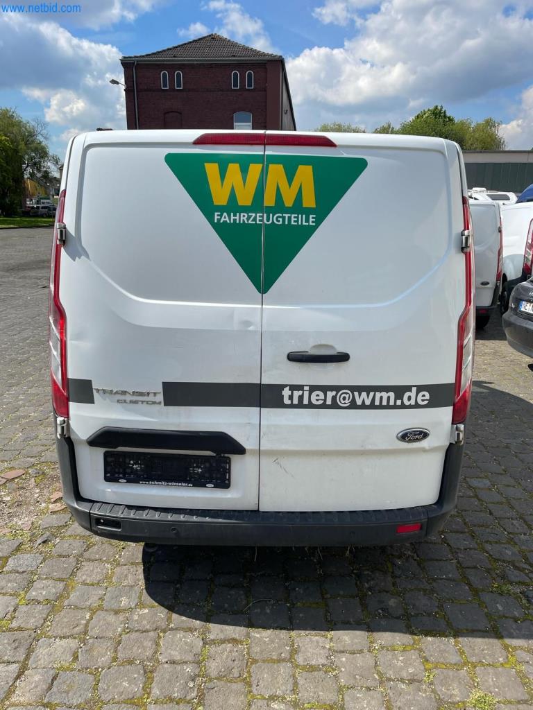 Pojazdy przedsiębiorstwa transportowego-8