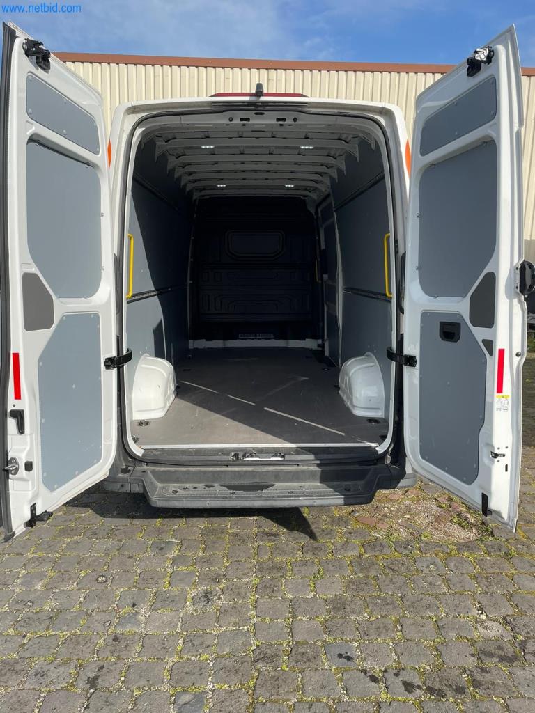 Pojazdy przedsiębiorstwa transportowego-9