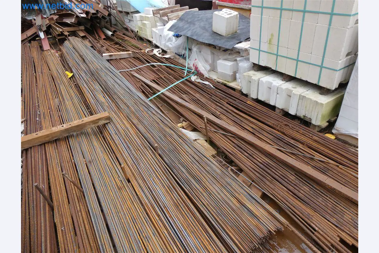 Maschinen aus dem Bereich Hoch- und Tiefbau -11