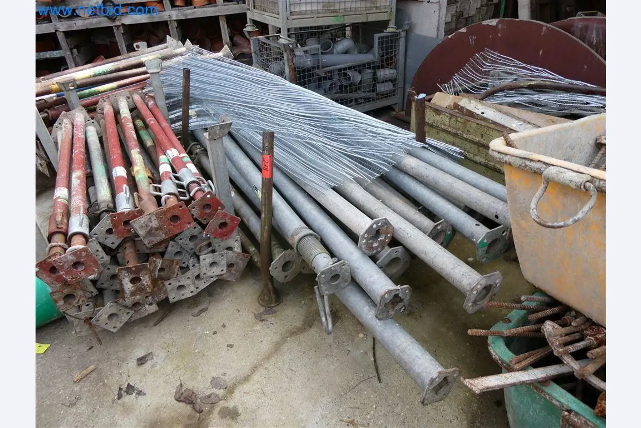 Maschinen aus dem Bereich Hoch- und Tiefbau -3