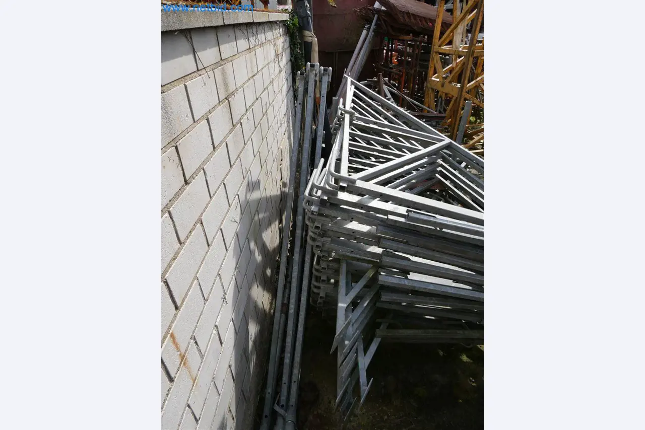 Maschinen aus dem Bereich Hoch- und Tiefbau -4