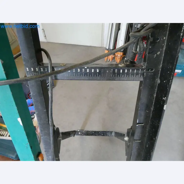 Maschinen aus dem Bereich Hoch- und Tiefbau -4