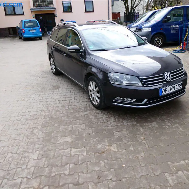 COCHE DE PASAJEROS Volkswagen Passat Variant 2.0 TDi BMT