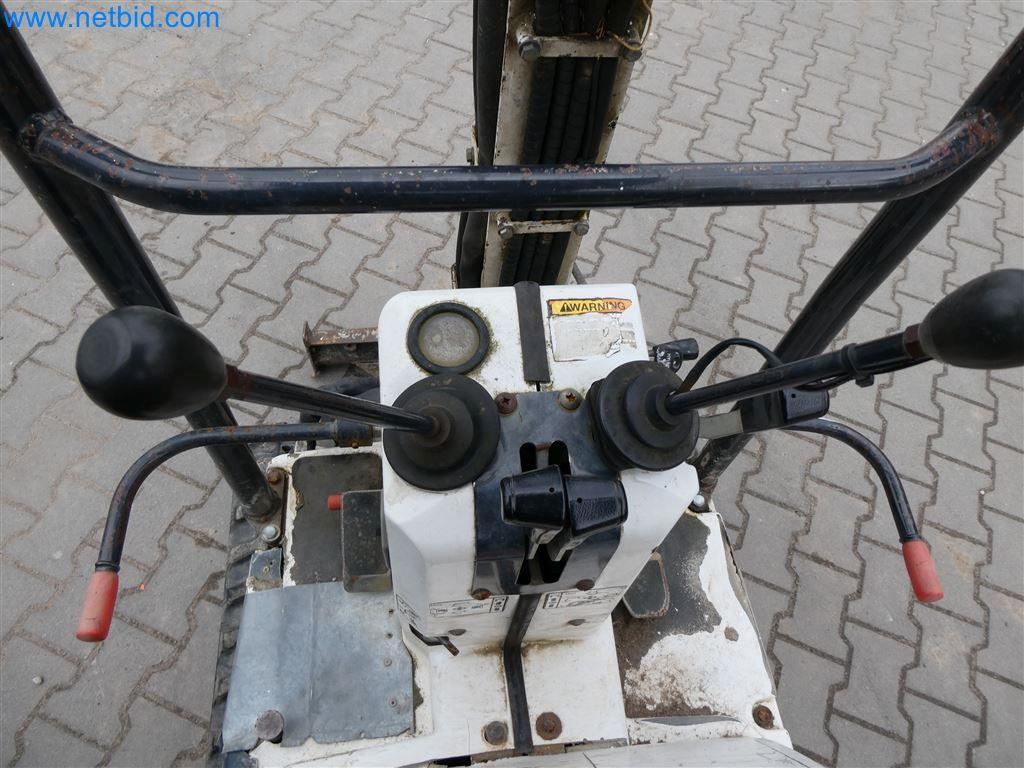 Máquinas do sector da construção civil e da engenharia civil-11