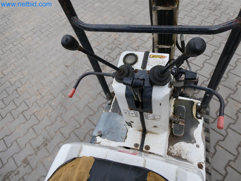 Máquinas do sector da construção civil e da engenharia civil-3