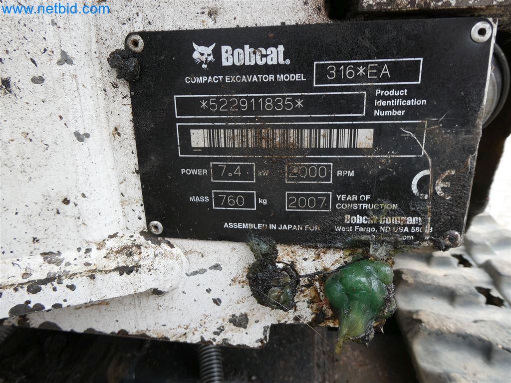 Máquinas do sector da construção civil e da engenharia civil-7