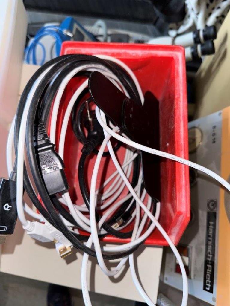 Geräte aus dem Bereich Dentaltechnik-8