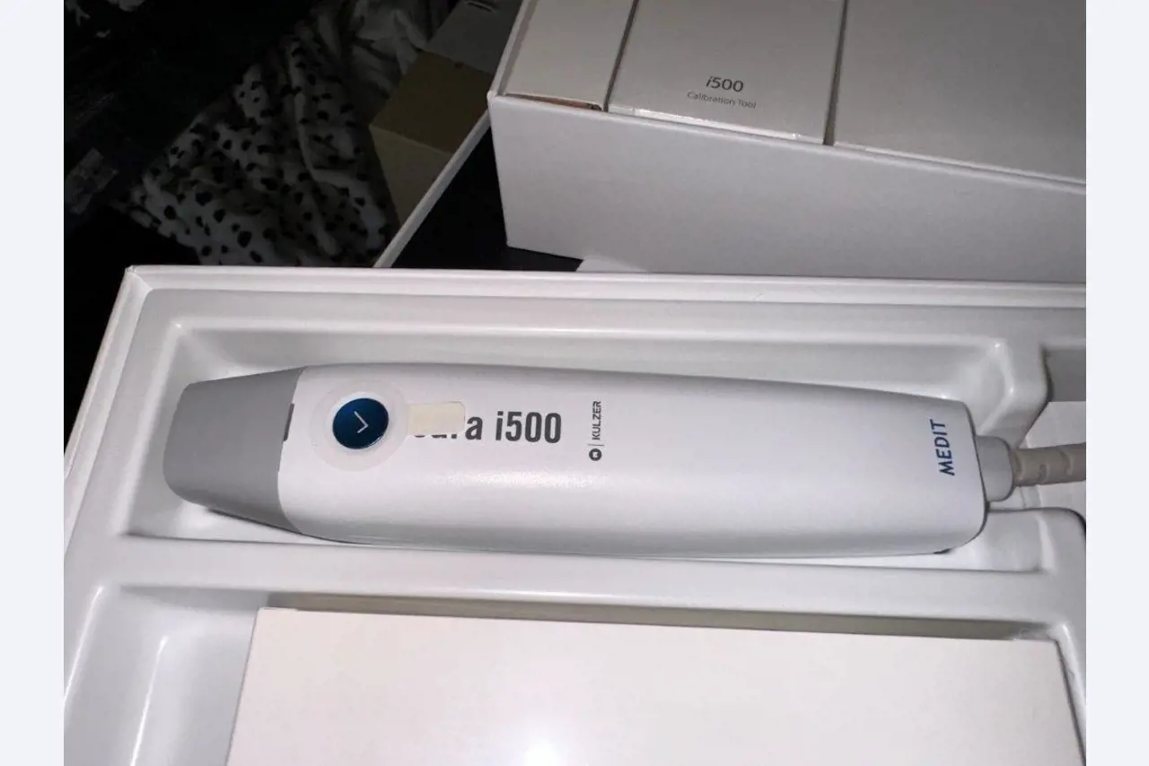 Geräte aus dem Bereich Dentaltechnik-2