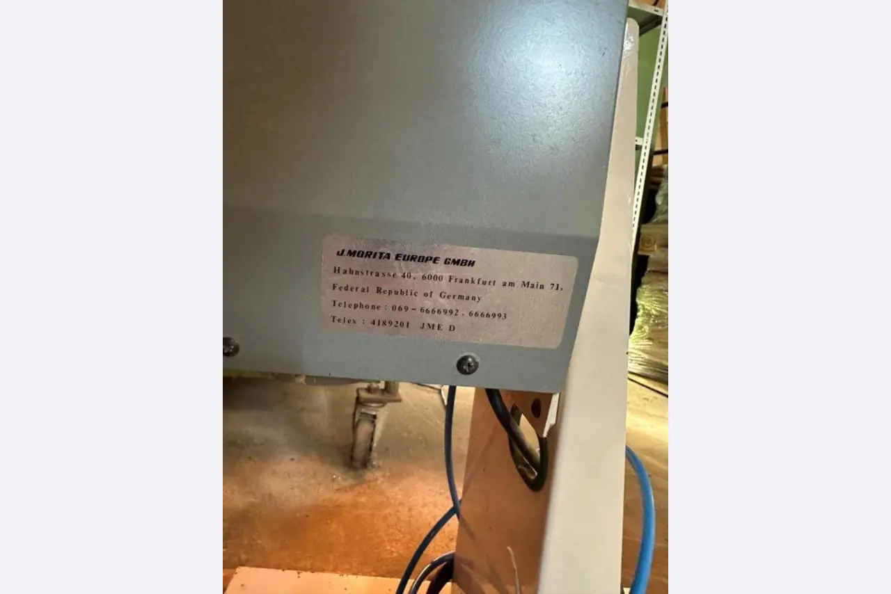 Geräte aus dem Bereich Dentaltechnik-2